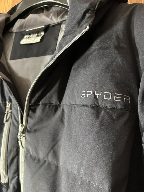 Spyder 600 Down Puffer Ski Coat - Picture 5 of 6